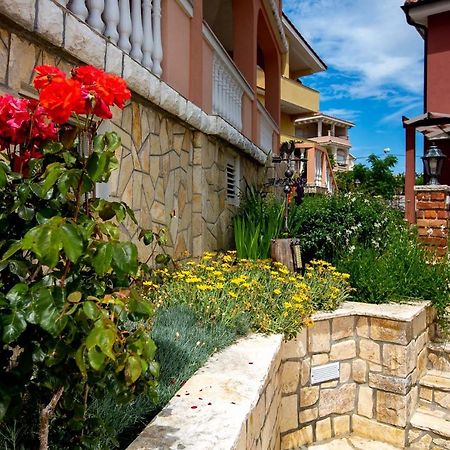 Kastell Apartments Lopar Εξωτερικό φωτογραφία