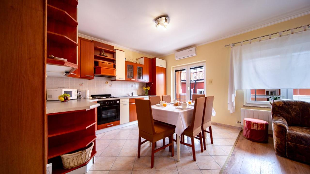 Kastell Apartments Lopar Εξωτερικό φωτογραφία