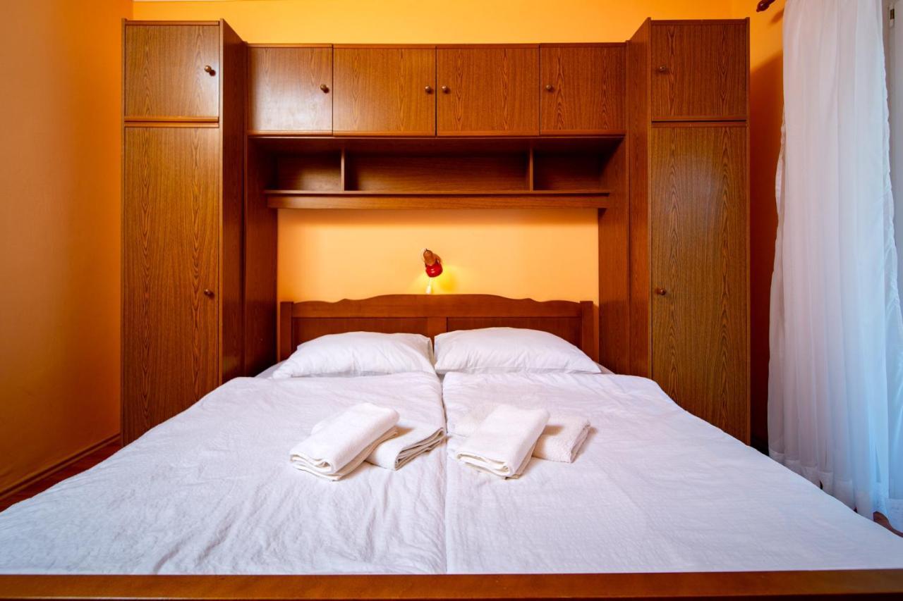 Kastell Apartments Lopar Εξωτερικό φωτογραφία