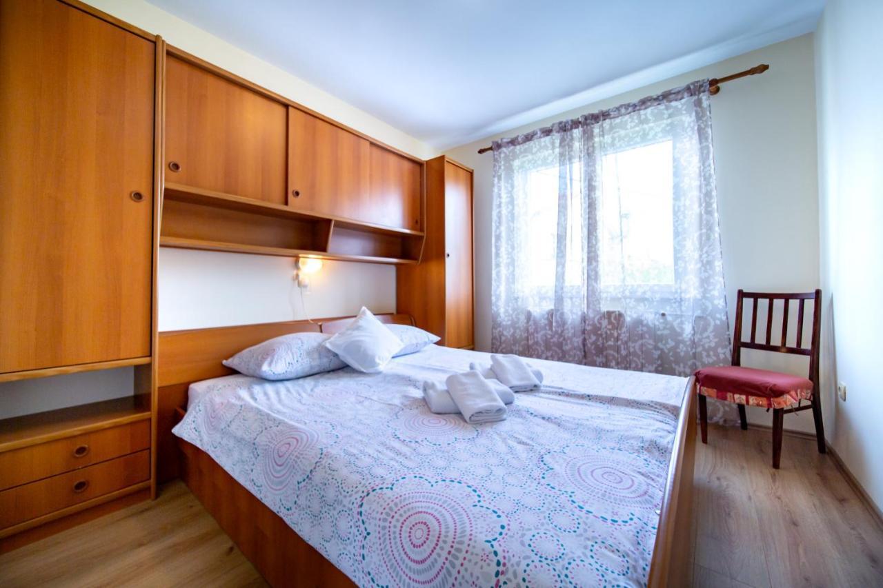 Kastell Apartments Lopar Εξωτερικό φωτογραφία