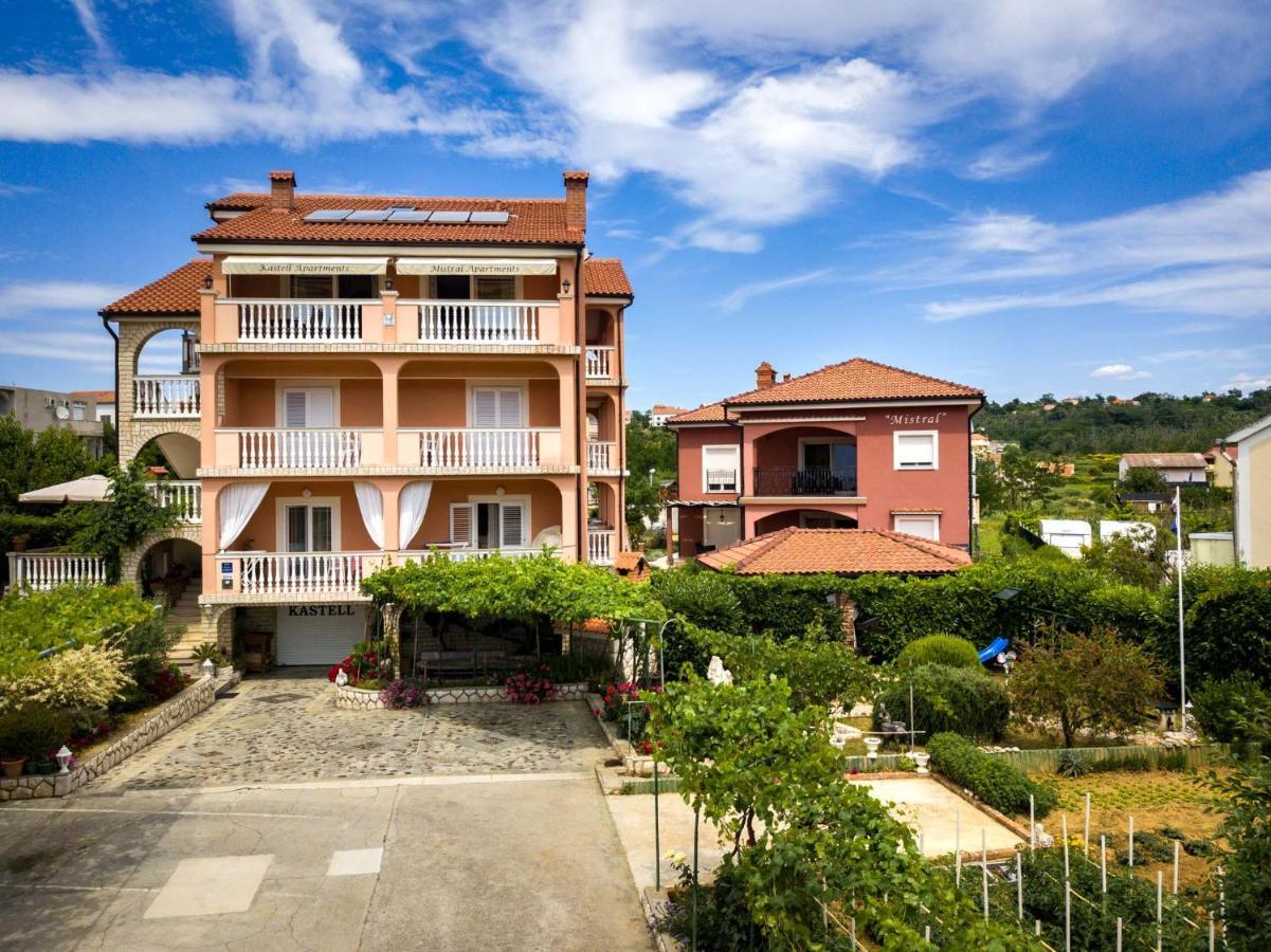 Kastell Apartments Lopar Εξωτερικό φωτογραφία